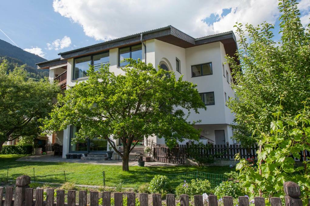 Haus Heiss Appartement Prutz Buitenkant foto